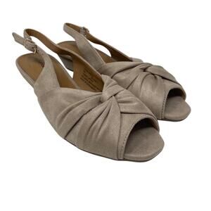 Comfortview Debbi Beige Slingback Shoes Size 9M